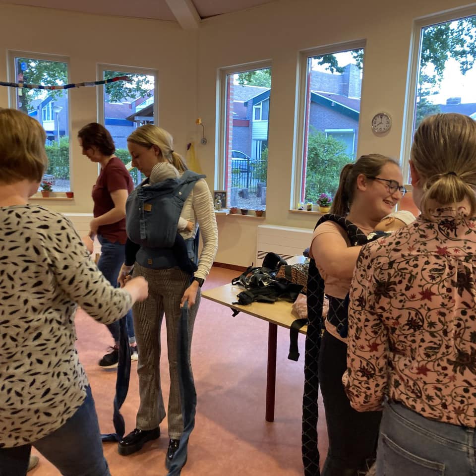 Draagzakken passen bij kinderopvang De Vlindertuin